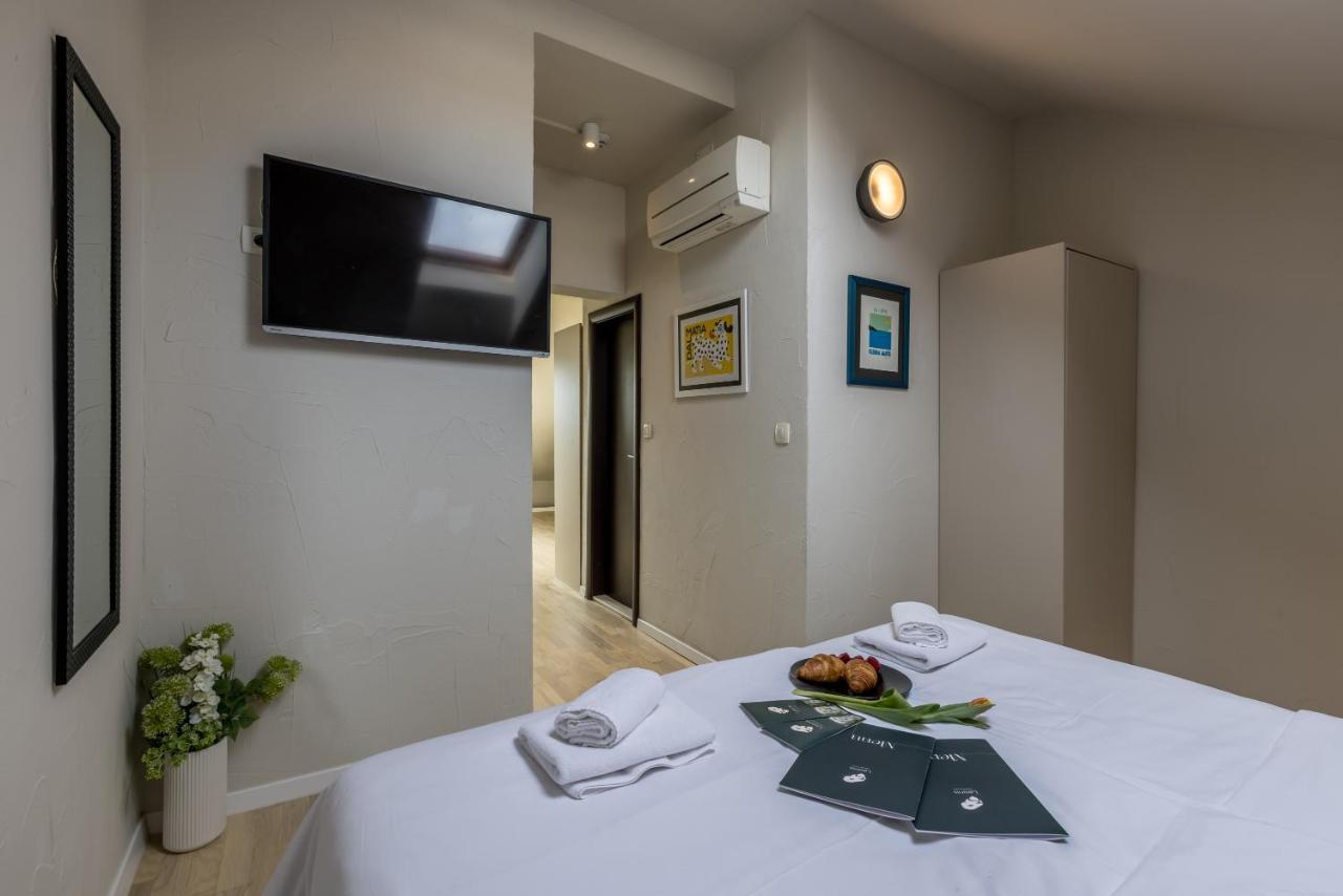 Leonis Restaurant & Rooms Split Extérieur photo